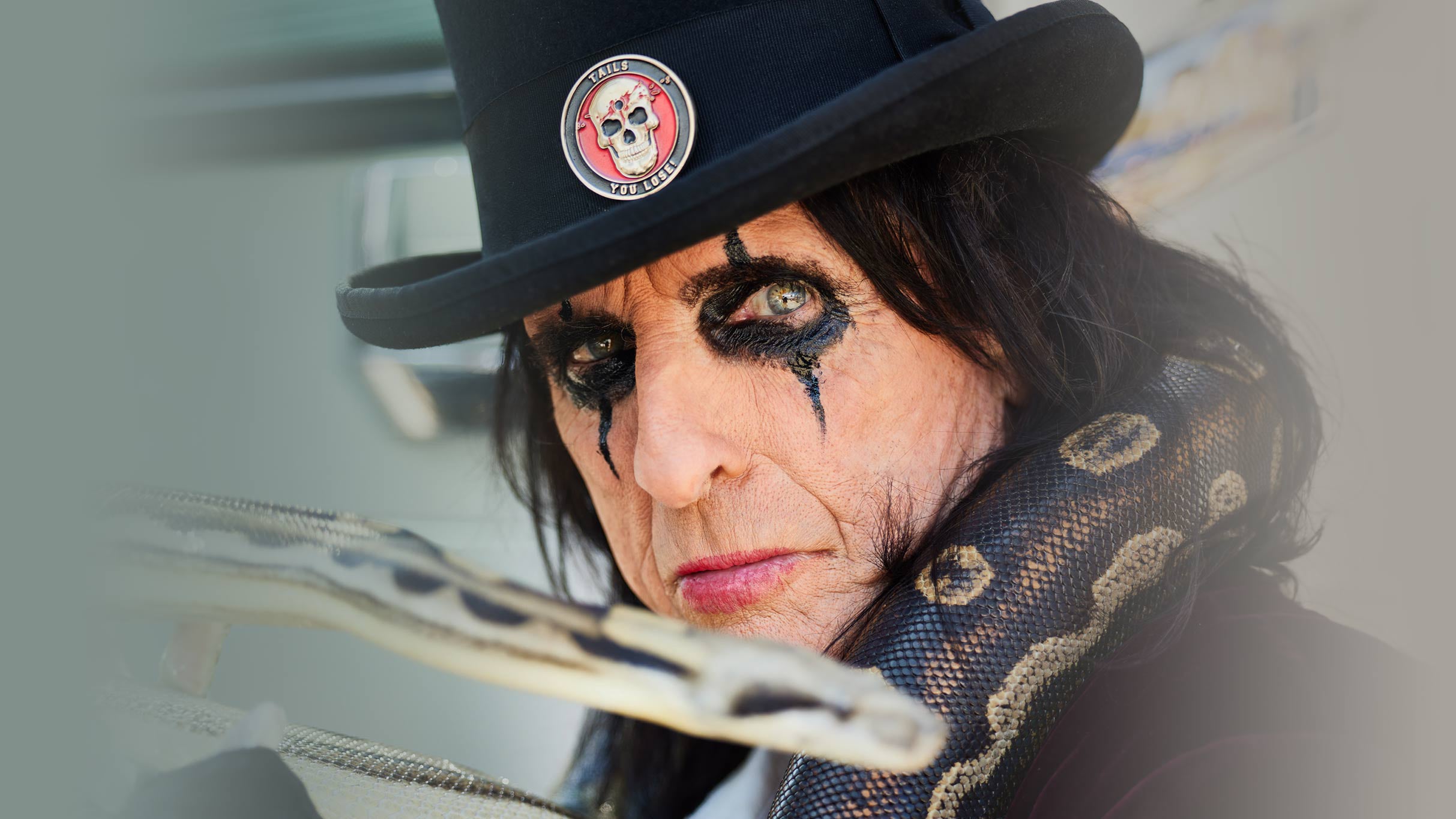 Alice Cooper - Alice's Attic Tour