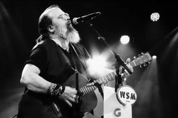 Steve Earle - 51 Years of Songs & Stories: Solo & Acoustic