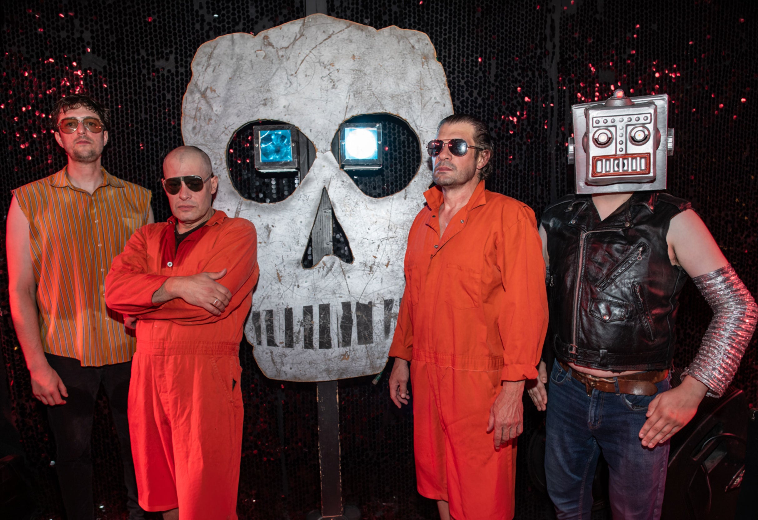 The Spits with Toy Tiger & Sleep Country