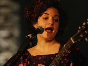 Carsie Blanton
