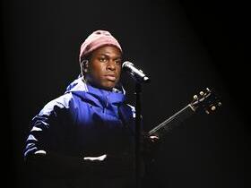 Daniel Caesar with 070 Shake
