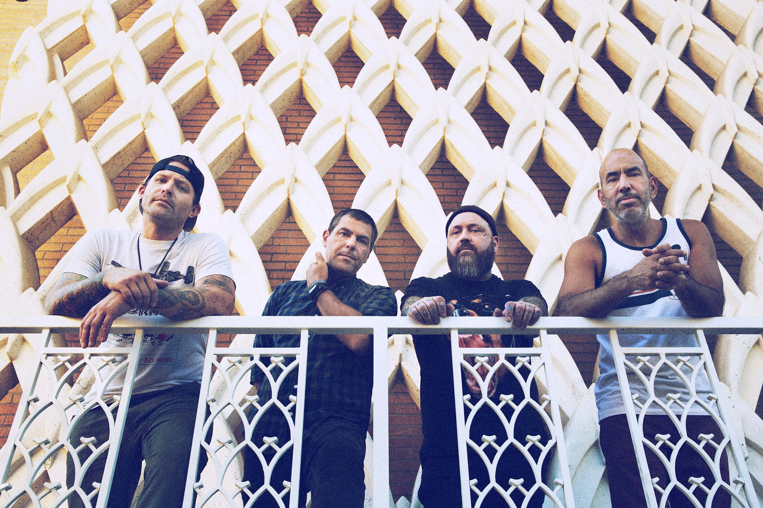 Alien Ant Farm w/ Scarhaven