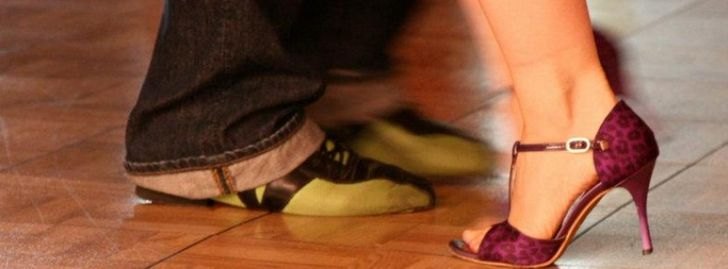 Abrazo Queer Tango Class and Practica