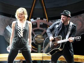 Sugarland (21+)