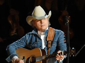 Dwight Yoakam