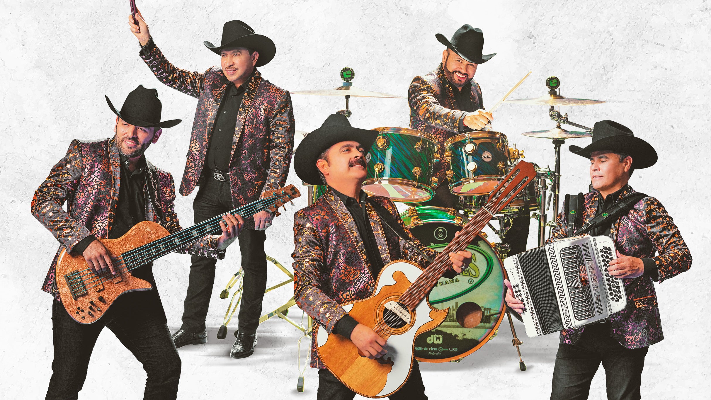 LOS TUCANES, EL FANTASMA y LA DIFERENCIA En Concierto