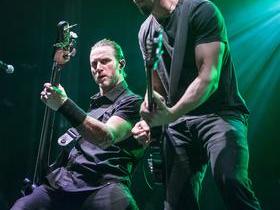 Alter Bridge with Big Wreck, Tim Montana