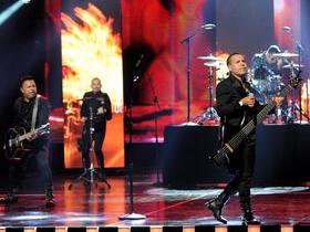 Los Inquietos Del Norte with Gerardo Ortiz