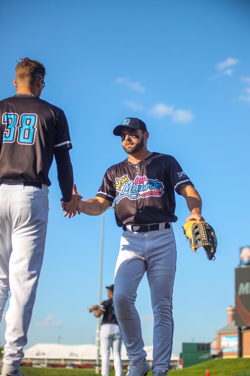 Kansas City Monarchs vs. Kane County Cougars