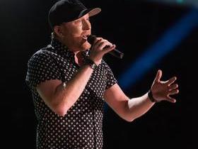 Cole Swindell with BlackHawk and Zach John King