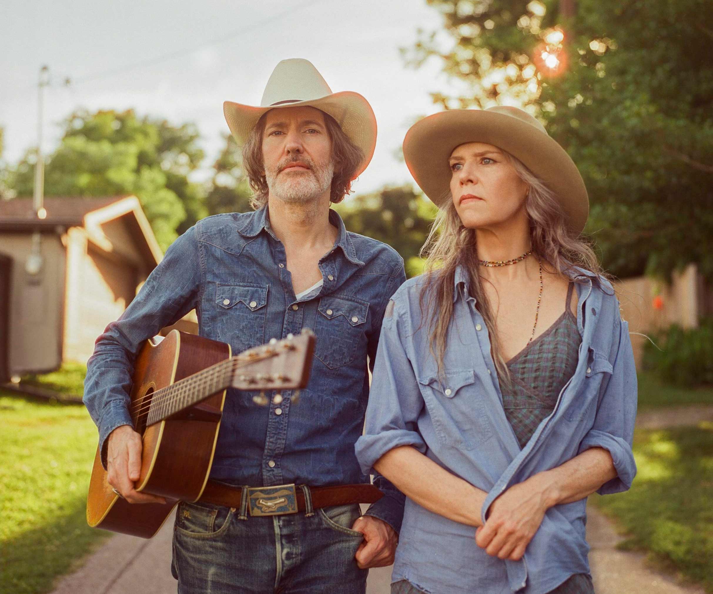 Gillian Welch & David Rawlings Play Grateful Dead Acoustic Reckoning