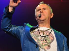 Howard Jones with Wang Chung, The English Beat, Modern English, and Richard Blade