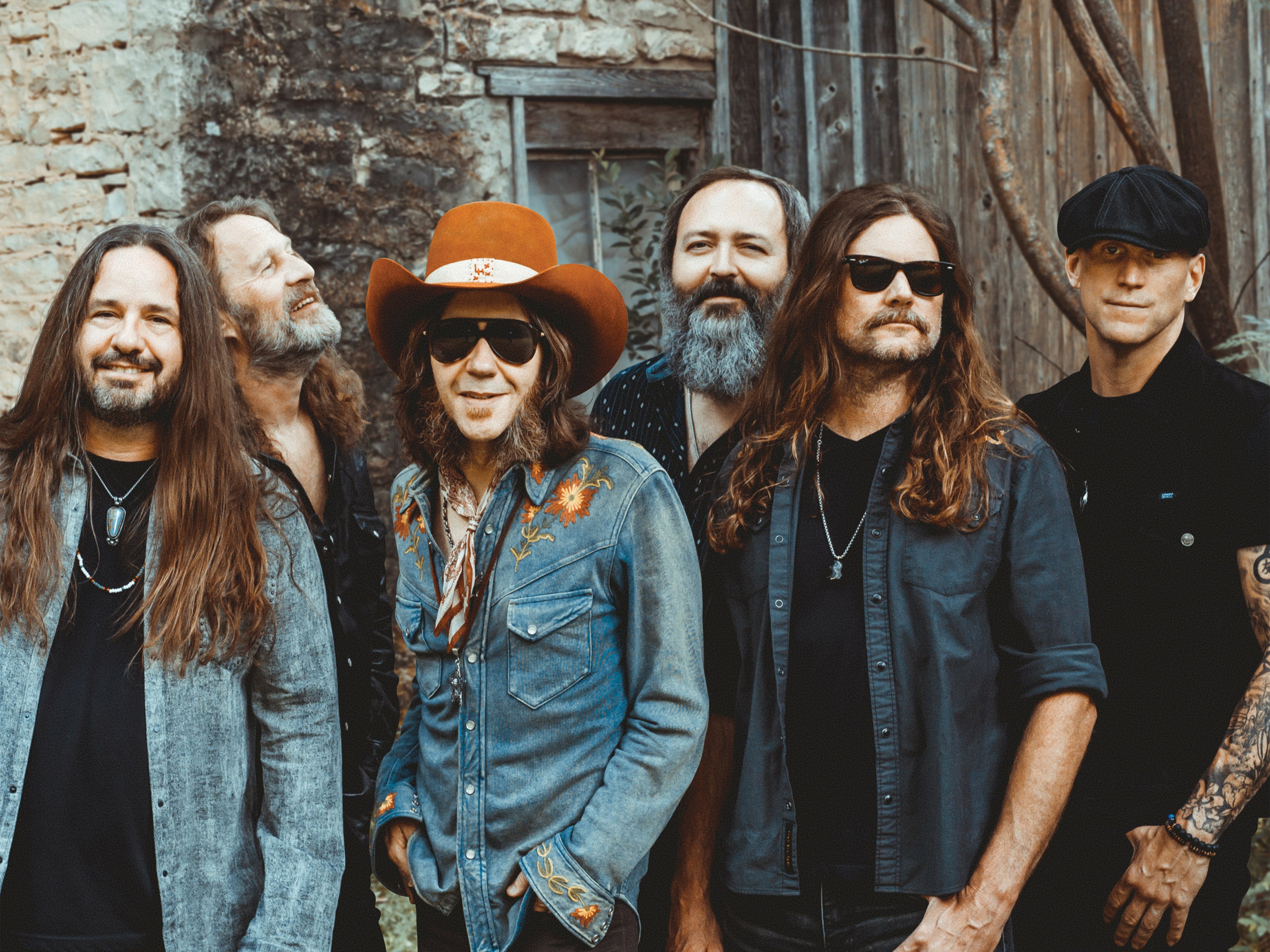 Blackberry Smoke w/ Trey Hensley