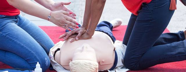 English CPR and First Aid Training