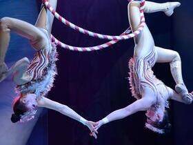 Cirque Dreams Holidaze - Milwaukee