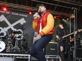 Emarosa with VEAUX and dreamfone
