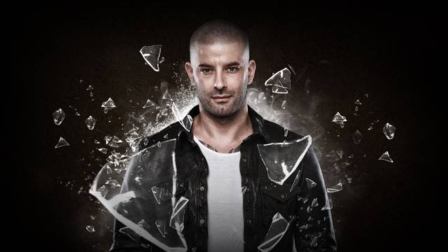 Darcy Oake Illusionist