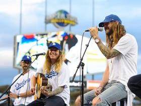 Dirty Heads and 311