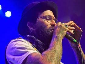 Yelawolf with Highly Suspect, Passengers Unknown