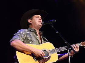 Jon Pardi with Alexandra Kay & Sadie Bass