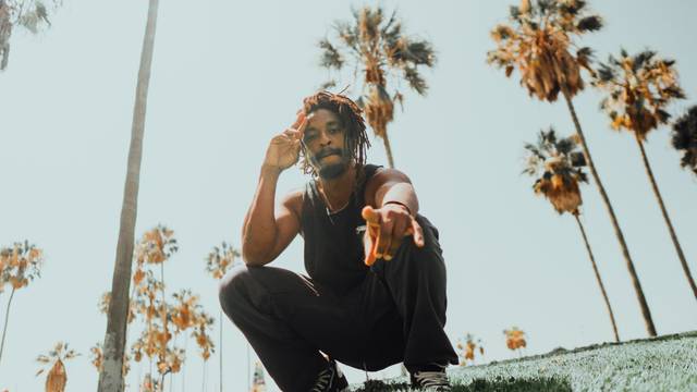 Shwayze - The Nostalgia Tour with Asher Roth and Chiddy Bang