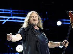 Lynyrd Skynyrd and Foreigner with Six Gun Sally