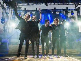 Collective Soul with Pllush