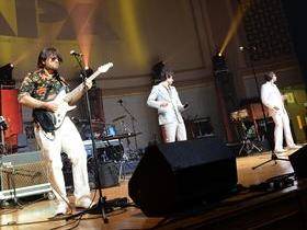 Yacht Rock Revue (16+)