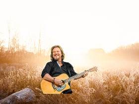 Travis Tritt (21+)