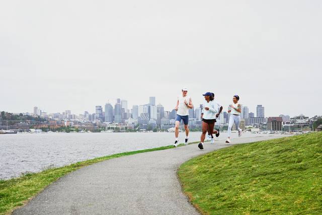 MiiR x Brooks Morning Run Club