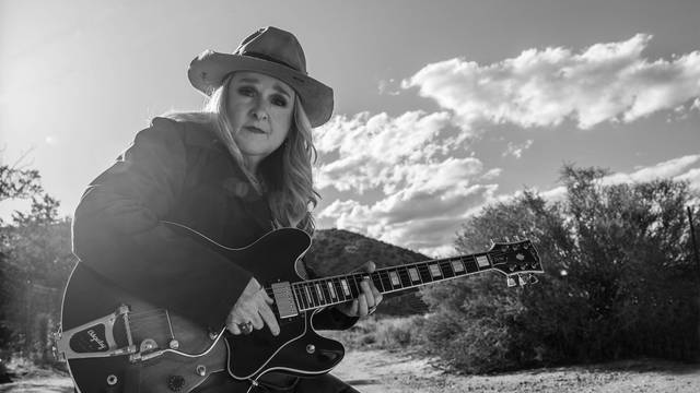 Melissa Etheridge (21 and Over)