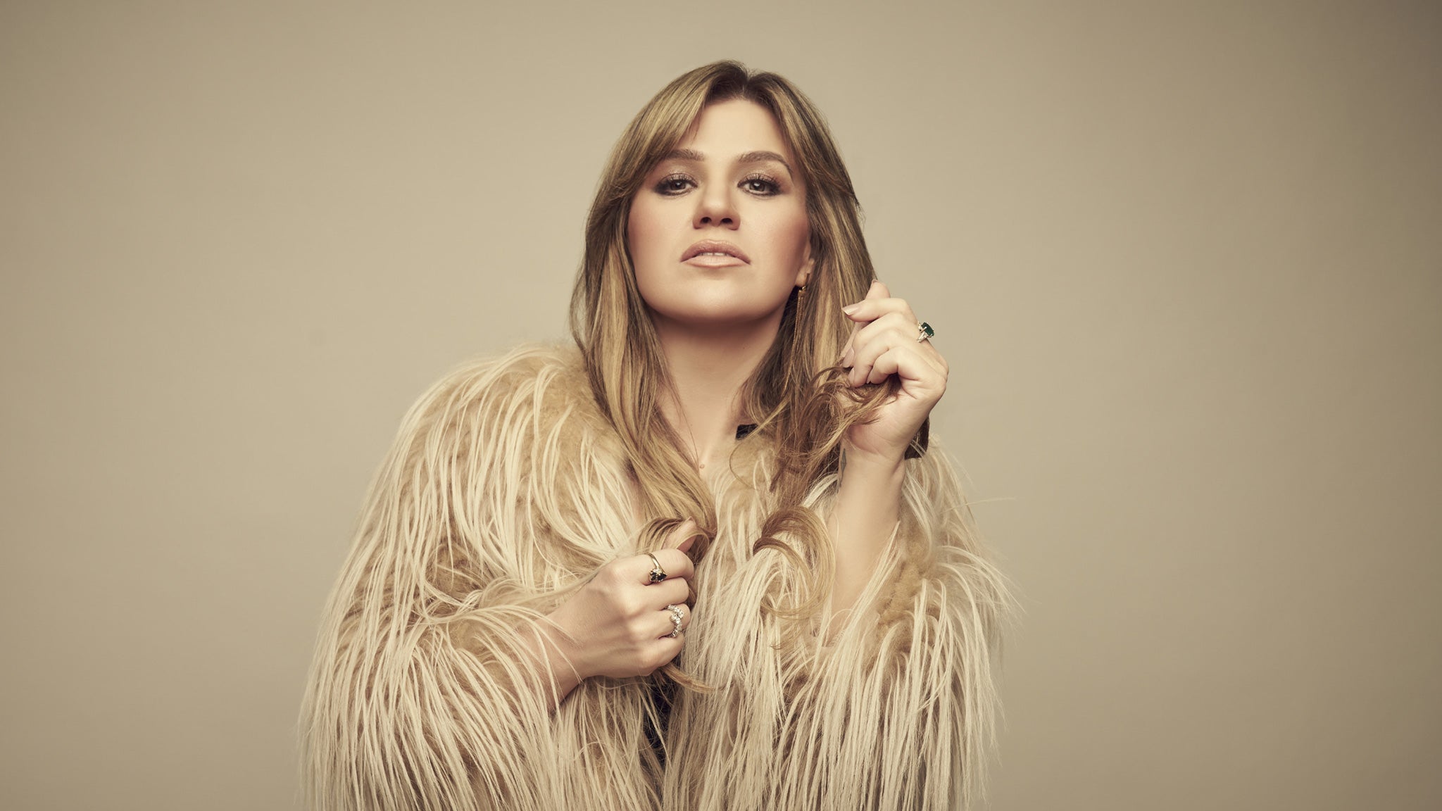 PROVIDENCE COLLEGE LATE NIGHT MADNESS FT KELLY CLARKSON
