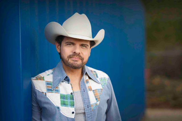 Rick Trevino ( Full Band)