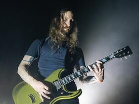 Russian Circles with Primitive Man