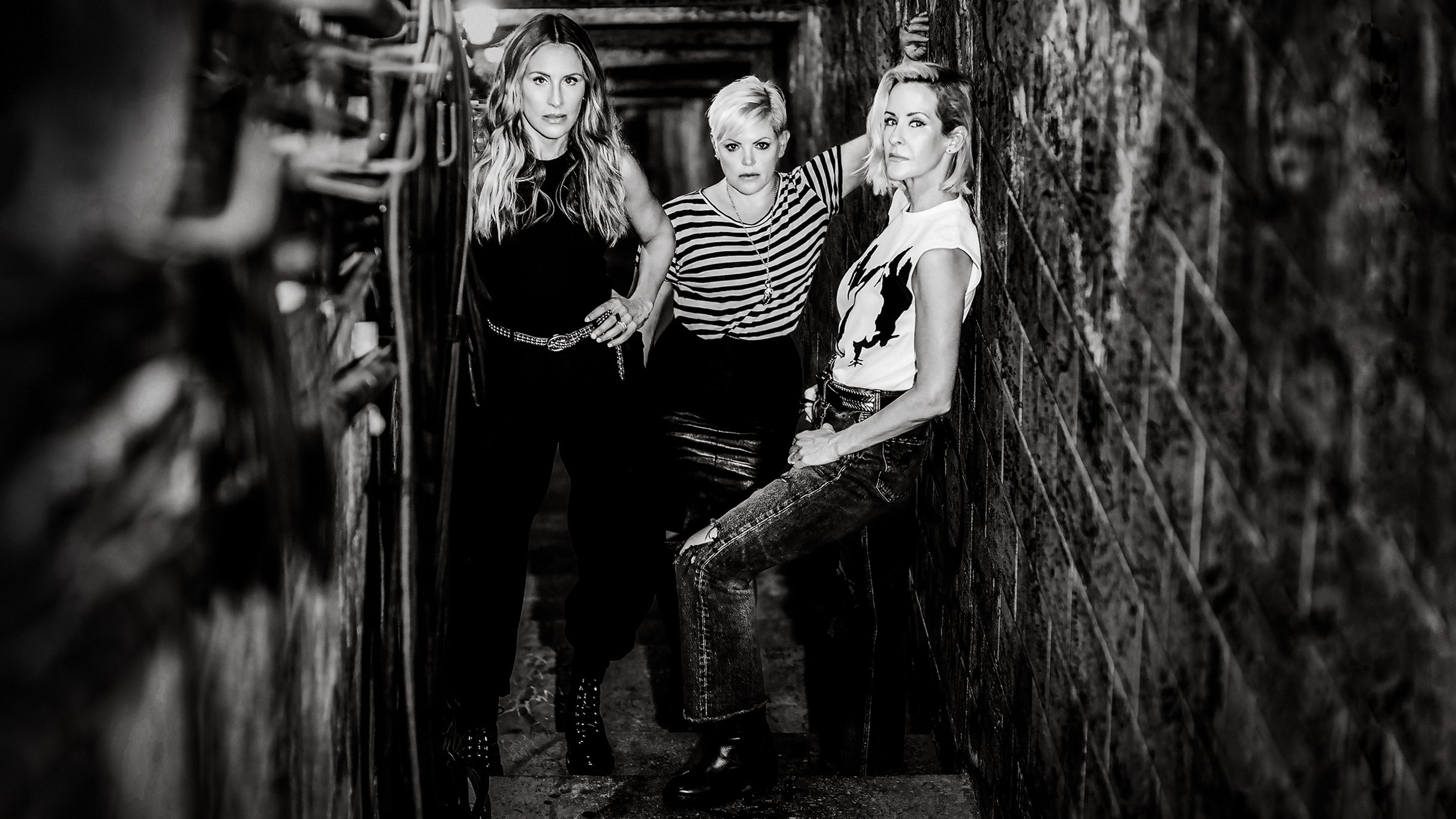 THE CHICKS - TAKING THE LONG WAY